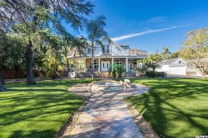 photo 1 of 4833 Morella Ave, Valley Village, CA 91607