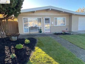photo 1 of 320 Calais Dr, Pinole, CA 94564