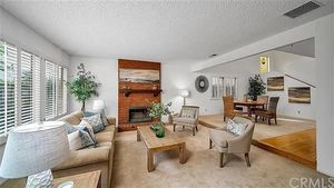 photo 1 of 2100 Oak Ave, Manhattan Beach, CA 90266