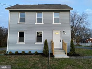 photo 1 of 7553 Gumboro Rd, Pittsville, MD 21850