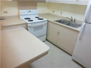 photo 1 of 1660 Kalakaua Ave Apt 102, Honolulu HI 96826