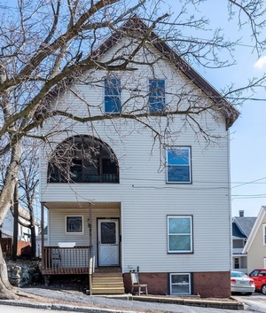 photo 1 of 391 Beacon St, Manchester, NH 03103