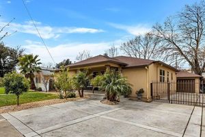 photo 1 of 60 5th St, Woodland, CA 95695