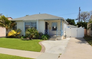 photo 1 of 5928 Blackthorne Ave, Lakewood, CA 90712