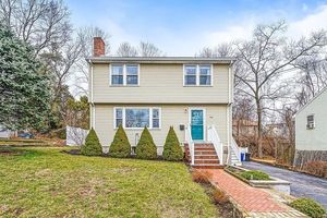 photo 1 of 130 Westgate Rd, Waltham, MA 02453