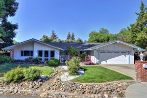 photo 1 of 8901 Barrhill Way, Fair Oaks, CA 95628