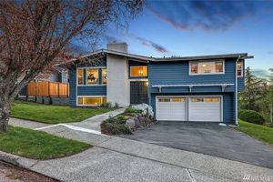 photo 1 of 16212 NE 57th St, Redmond, WA 98052