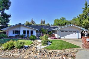 photo 1 of 8901 Barrhill Way, Fair Oaks, CA 95628