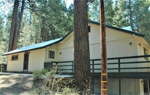 photo 1 of 50120 Tolladay Rd, Oakhurst, CA 93644