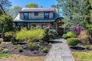 photo 1 of 43 Beach Bluff Ave, Swampscott, MA 01907