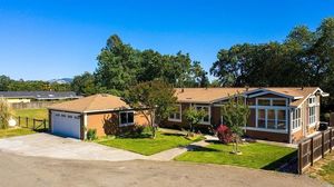 photo 1 of 4460 Crown Ct, Santa Rosa, CA 95401