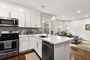 photo 1 of 33 Starbird St UNIT 1, Malden, MA 02148