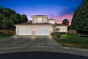 photo 1 of 8888 Tahan Ln, Fair Oaks, CA 95628