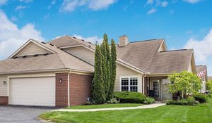 photo 1 of 5 Greenhedge Cir, Delaware, OH 43015