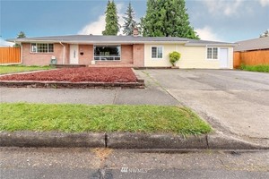 photo 1 of 532 12th Street SE, Auburn, WA 98002
