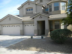 photo 1 of 8769 W Hayward Ave, Glendale AZ 85305