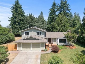 photo 1 of 8621 28th St E, Edgewood, WA 98371