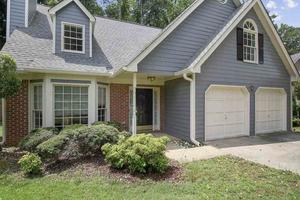 photo 1 of 8870 Terrace Club Dr, Roswell, GA 30076