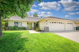 photo 1 of 278 River Oaks Dr, Yuba City, CA 95991