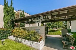 photo 1 of 11813 Runnymede St # 4, North Hollywood, CA 91605