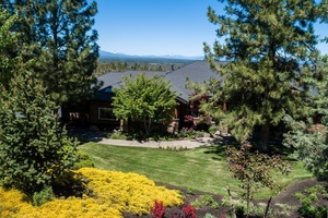 photo 1 of 1376 NW Constellation Dr, Bend OR 97703