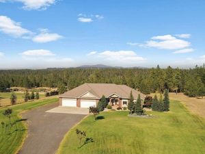 photo 1 of 21610 N Buckeye Lake Ln, Colbert, WA 99005