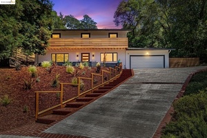 photo 1 of 12 Park Gate, Lafayette, CA 94549