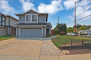 photo 1 of 901 Kara Way, Campbell, CA 95008