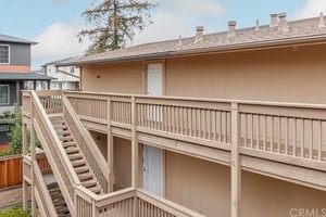 photo 1 of 260 Industrial Pkwy #48, Hayward, CA 94544
