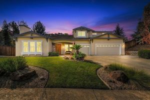 photo 1 of 2213 Live Oak Ct, Rocklin, CA 95765