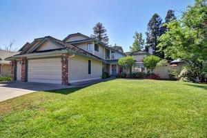 photo 1 of 7569 Wynndel Way, Elk Grove, CA 95758
