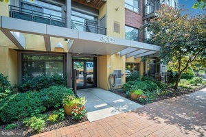 photo 1 of 8005 13th St #102, Silver Spring, MD 20910