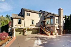 photo 1 of 1875 N Teakwood Cir, Canby OR 97013