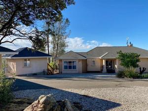 photo 1 of 14998 Monte Vista Dr, Nevada City, CA 95959