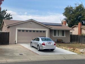 photo 1 of 5561 Norway Dr, Orangevale, CA 95662