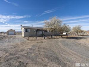 photo 1 of 3185 E 3rd St, Silver Springs, NV 89429
