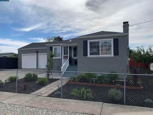 photo 1 of 1206 Connecticut Ave, San Pablo, CA 94806
