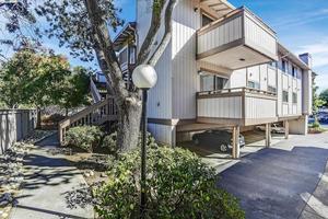 photo 1 of 25210 Copa Del Oro Dr Unit 102, Hayward, CA 94545