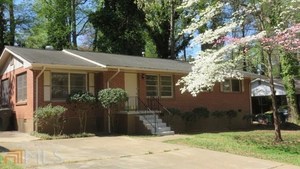 photo 1 of 735 Brookwood Dr, Forest Park GA 30297