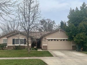 photo 1 of 2864 W Payson Ct, Visalia, CA 93291