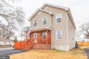 photo 1 of 7793 Catherine Ave, Pasadena, MD 21122