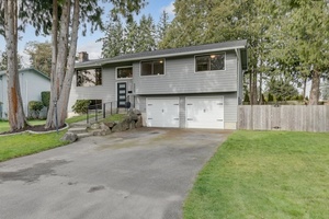photo 1 of 8805 221st Place SW, Edmonds, WA, 98026