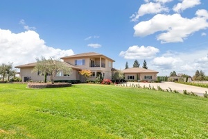 photo 1 of 19000 E Stampede Rd, Clements, CA 95227