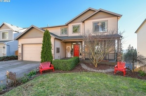 photo 1 of 4762 Z St, Washougal, WA 98671