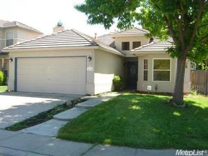 photo 1 of 8724 Fobes Dr, Antelope CA 95843