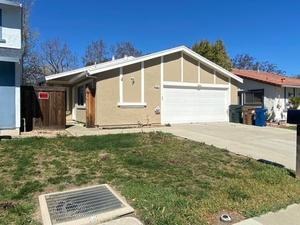 photo 1 of 2344 Sequoia Drive, Antioch, CA 94509