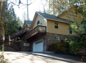 photo 1 of 3230 VAN BUREN ST, Eugene, OR 97405