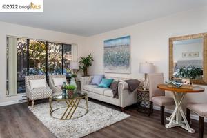 photo 1 of 3 Commodore Dr Unit B154, Emeryville, CA 94608