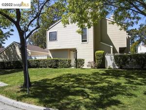 photo 1 of 2441 Groveview Ct, Richmond, CA 94806