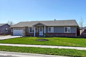 photo 1 of 12611 W 10th Ave, Airway Heights, WA 99001
